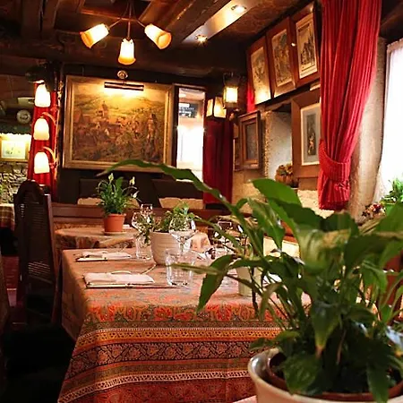 Restaurant Le Schlossberg מלון זלנברג