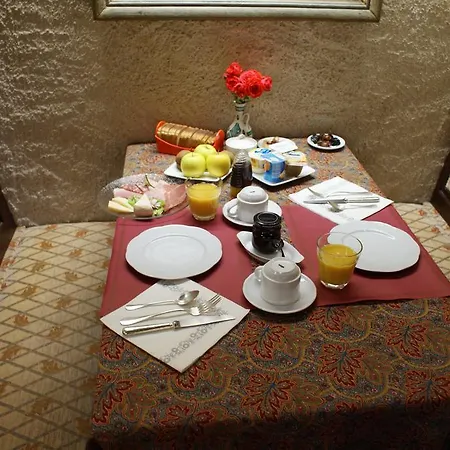 Restaurant Le Schlossberg فندق زيلينبيرغ